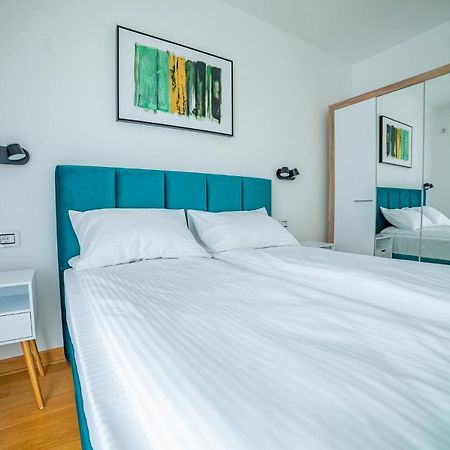 Zoe Apartment Нови Сад Екстериор снимка