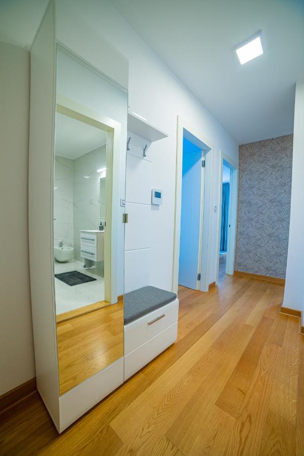 Zoe Apartment Нови Сад Екстериор снимка